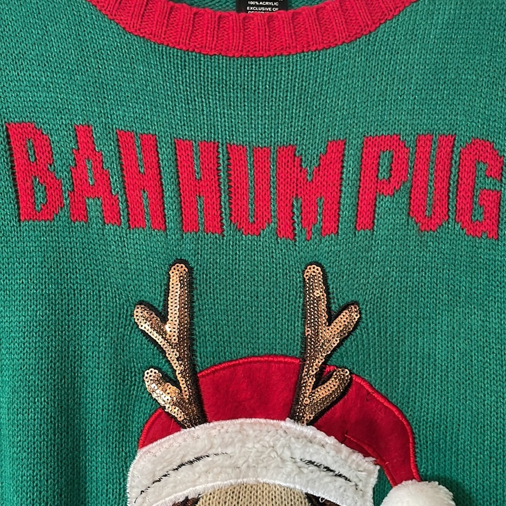 Pug Christmas sweater Sz S/M oversized worn 1x - Picture 3 of 5